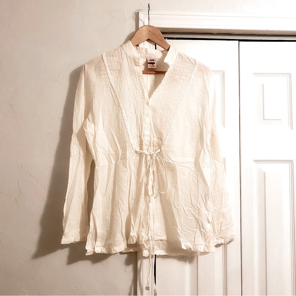 Vintage women’s Faded Glory light cream long sleeve blouse size large
